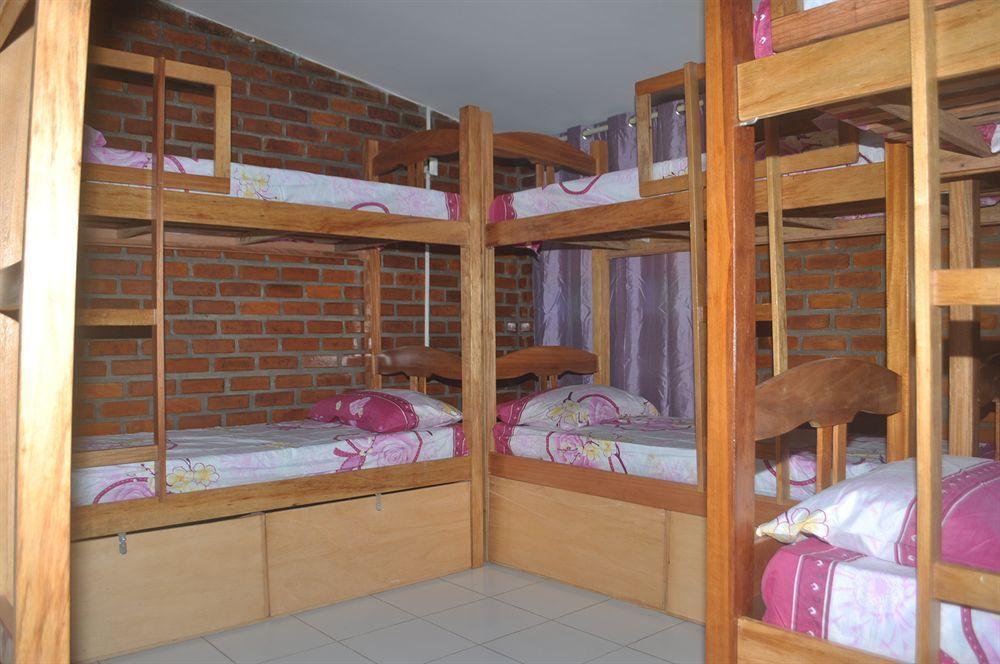 Hostel Porto Beach Порту-де-Галиньяш Экстерьер фото